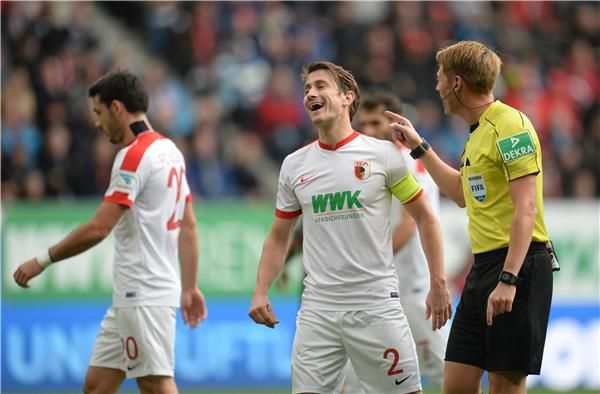 لاعبو أوجسبورج