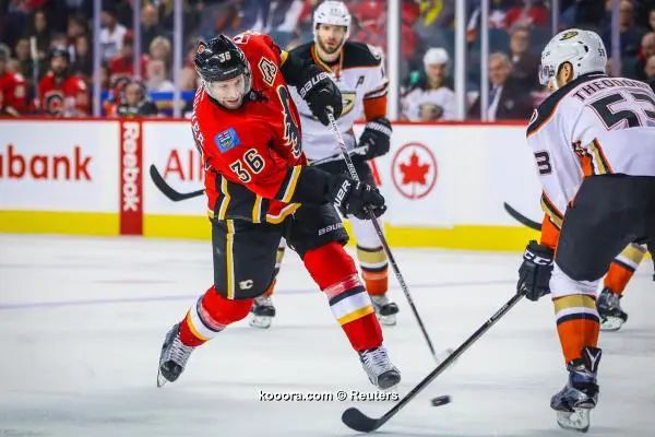 ?i=reuters%2f2016-12-05%2f2016-12-05t053821z_16392047_nocid_rtrmadp_3_nhl-anaheim-ducks-at-calgary-flames_reuters