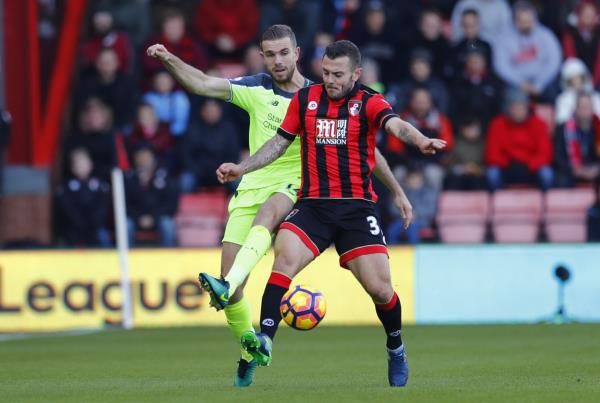 هندرسون بجانب ويلشير