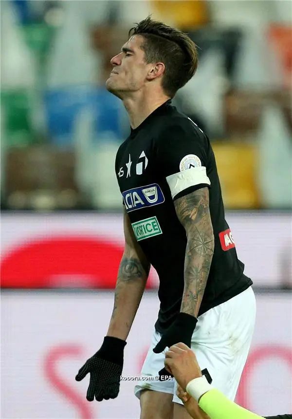 ?i=epa%2fsoccer%2f2016-12%2f2016-12-05%2f2016-12-05-05661492_epa