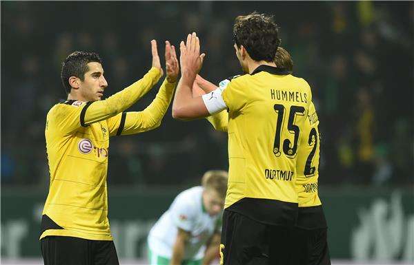 هوميلز ومخيتريان