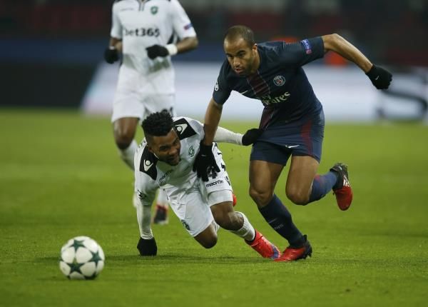 2016-12-06t212425z_1599988835_lr1ecc61ngerh_rtrmadp_3_soccer-champions-psg-pfc_reuters