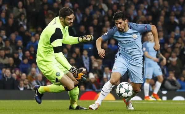 2016-12-06t205810z_124059490_mt1aci14695735_rtrmadp_3_soccer-champions-mci-cel_reuters