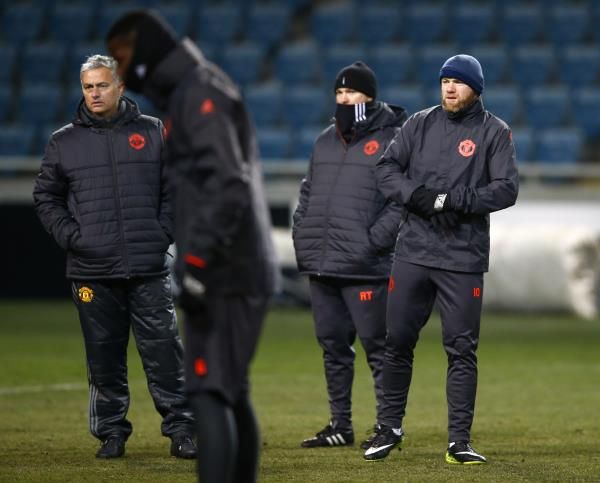 2016-12-07t172933z_124133373_mt1aci14696465_rtrmadp_3_soccer-europa-zlh-mnu_reuters