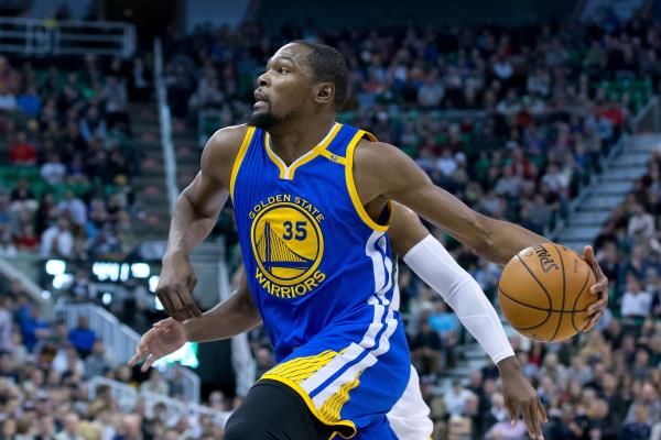 2016-12-09t024958z_1372383754_nocid_rtrmadp_3_nba-golden-state-warriors-at-utah-jazz_reuters