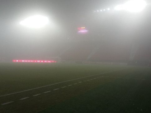 ضباب كثيف في ملعب ديجون