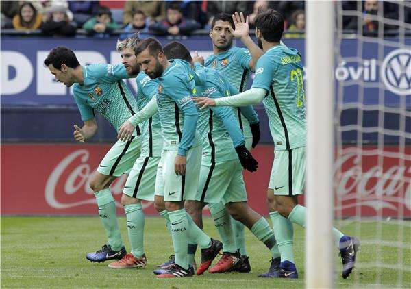 احتفال لاعبي برشلونة