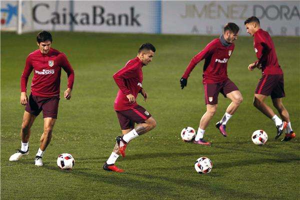 أنخيل كوريا في تدريب أتليتكو مدريد