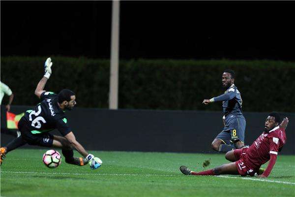  مصطفى ملائكة