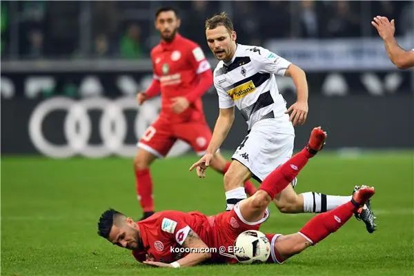 ?i=epa%2fsoccer%2f2016-12%2f2016-12-11%2f2016-12-11-05671017_epa