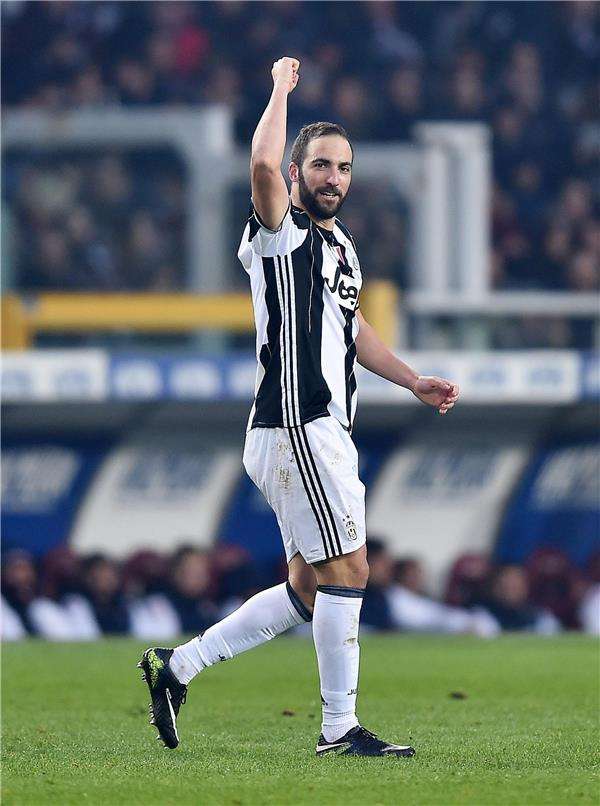 جونزالو هيجوين