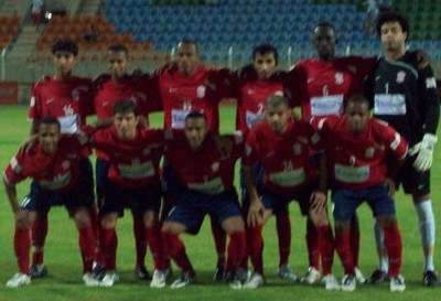 مسقط ابرز مرشح للظفر بدوري عمان موبايل