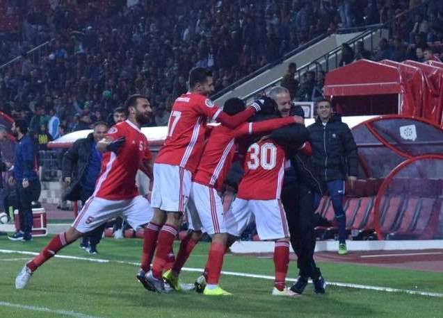 الجزيرة يمضي واثقاً بالصدارة