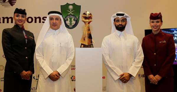 الذوادي (يمين)