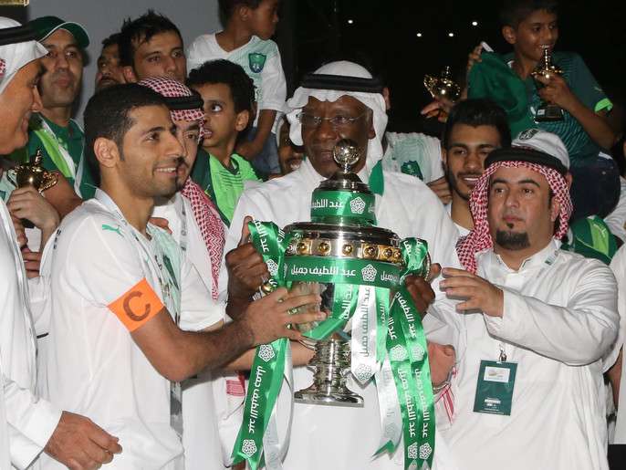 تتويج الأهلي بالدوري السعودي