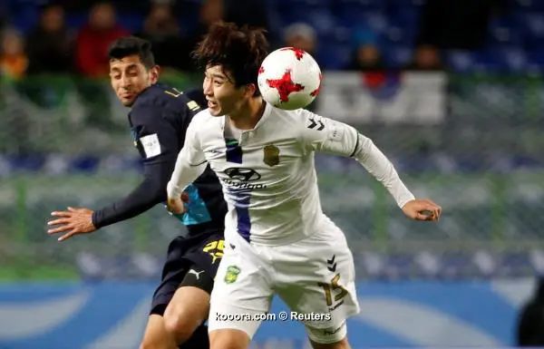 ?i=reuters%2f2016-12-14%2f2016-12-14t082745z_1306879194_rc11a891d7d0_rtrmadp_3_soccer-club-mamelodi_reuters