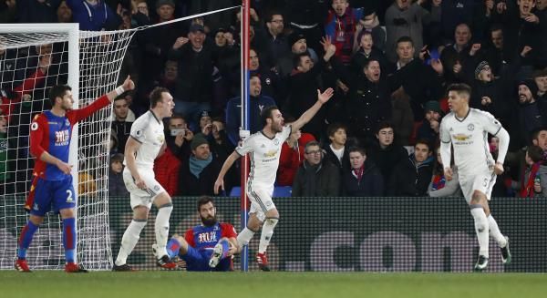 2016-12-14t213403z_124752843_mt1aci14704266_rtrmadp_3_soccer-england-cry-mun_reuters