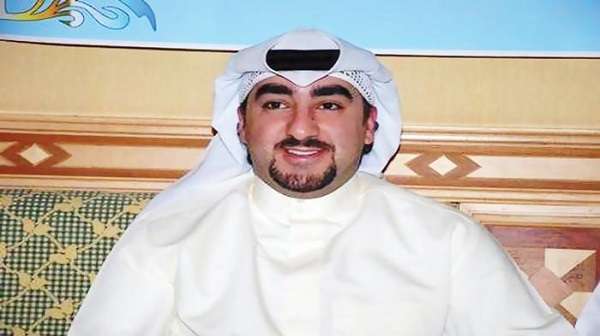 نائب رئيس جهاز الكرة في النادي العربي حسين عاشور