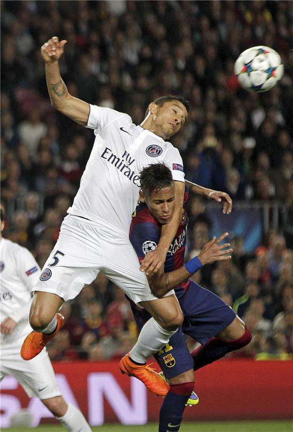 من لقاء سابق بين باريس سان جيرمان وبرشلونة
