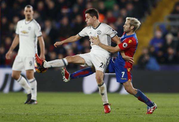 2016-12-14t214247z_124753367_mt1aci14704313_rtrmadp_3_soccer-england-cry-mun_reuters