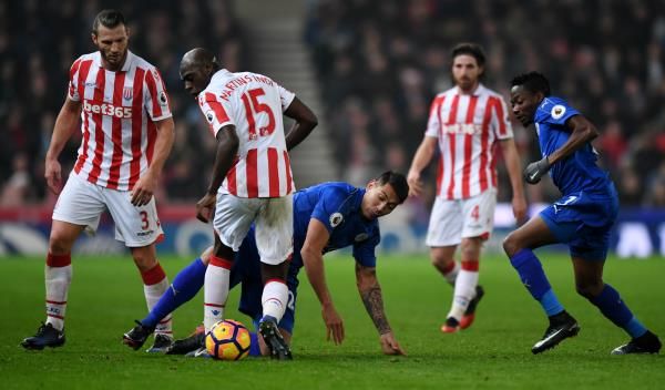 2016-12-17t164238z_124994558_mt1aci14706080_rtrmadp_3_soccer-england-stk-lei_reuters