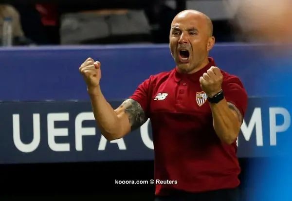 ?i=reuters%2f2016-11-02%2f2016-11-02t221223z_1995211733_s1beukpbbraa_rtrmadp_3_soccer-champions-sev-gdz_reuters