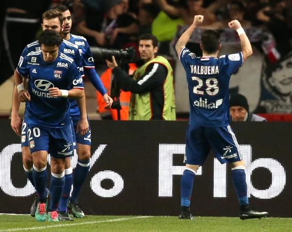 2016-12-18t212438z_1951989_rc1ec14ed4e0_rtrmadp_3_soccer-france_reuters
