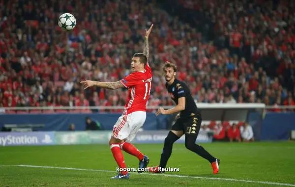 ?i=reuters%2f2016-12-06%2f2016-12-06t205031z_1467649524_rc1d114f2500_rtrmadp_3_soccer-champions-slb-nap_reuters
