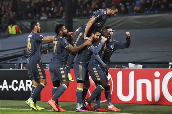 صورة أرشيفية للاعبي فنربخشة