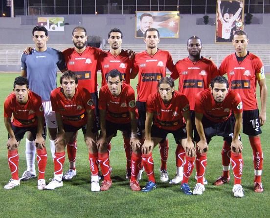 فريق شباب الاردن (المنظم) قبل اللقاء وبعدسة كووورة