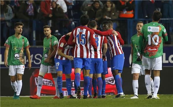 فرحة لاعبي أتلتيكو مدريد