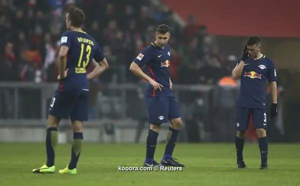 ?i=reuters%2f2016-12-21%2f2016-12-21t210429z_1349643427_lr1eccl1mj6f2_rtrmadp_3_soccer-germany_reuters