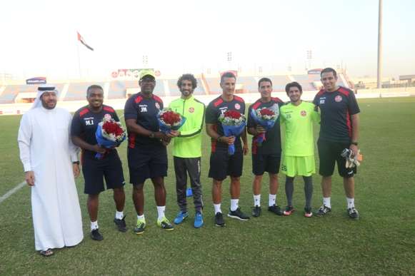 من الاستقبال 