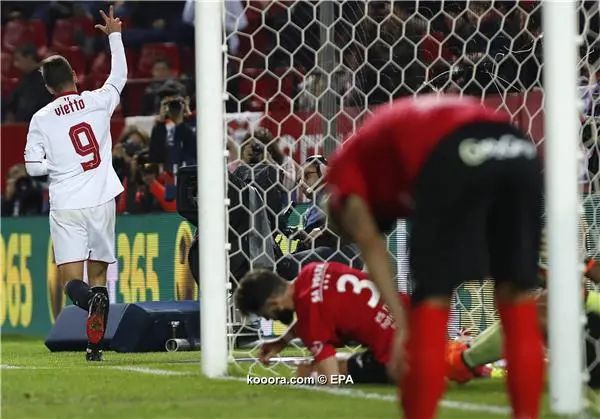 ?i=epa%2fsoccer%2f2016-12%2f2016-12-21%2f2016-12-21-05684849_epa