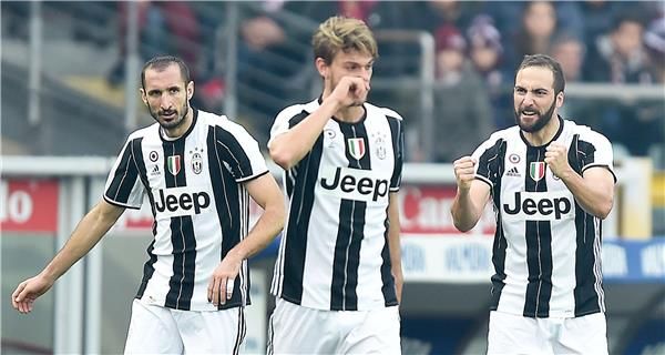 لاعبو يوفنتوس