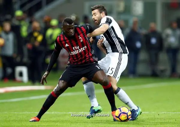 ?i=albums%2fmatches%2f1418085%2f2016-10-22t195945z_1550686601_s1aeuimnjtab_rtrmadp_3_soccer-italy_reuters