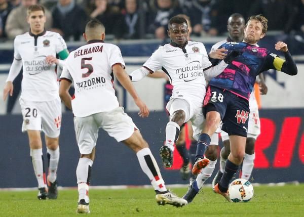 نيس مفاجأة الموسم