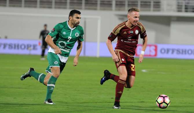 جانب من مباراة الوحدة والشباب