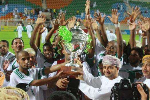 السيد خالد يتوج ابطال النهضة 