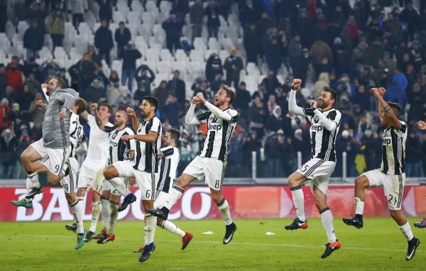 لاعبو يوفنتوس