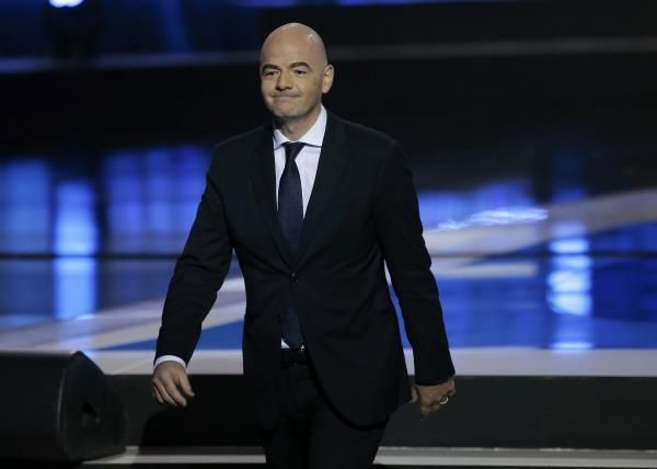 جياني إنفانيتو رئيس الاتحاد الدولي لكرة القدم