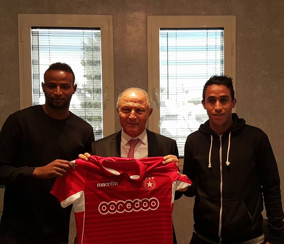 تقديم اللاعبيْن