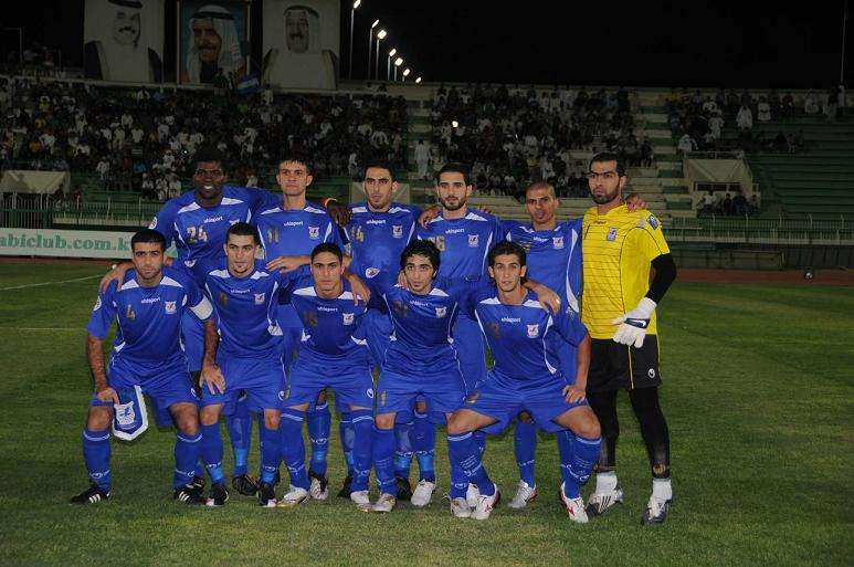 صورة أرشيفية للاعبي فريق الكرامة