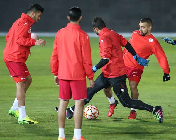 من الحصة التدريبية لمنتخب تونس اليوم في برشلونة 