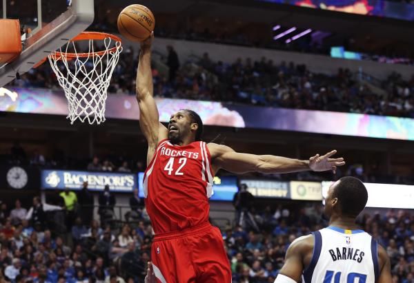2016-12-28t042147z_1801972840_nocid_rtrmadp_3_nba-houston-rockets-at-dallas-mavericks_reuters