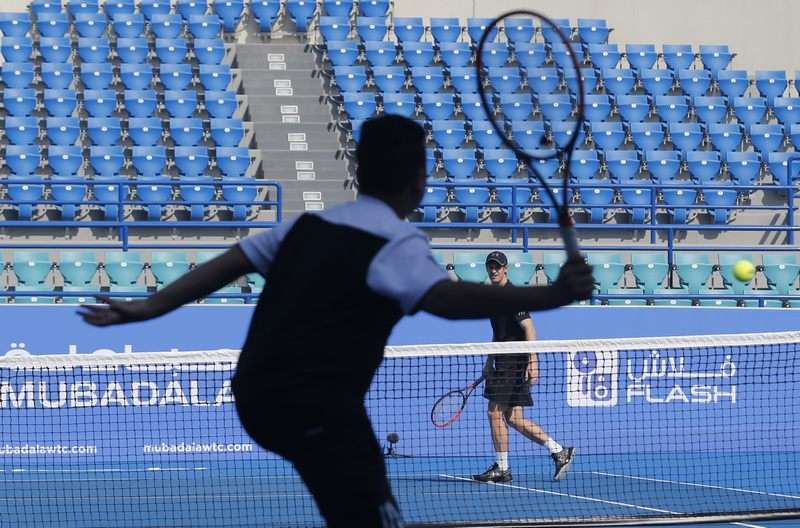 أندي موراي يتدرب مع صديقه الاماراتي حسن