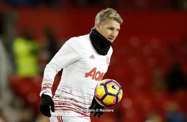 ?i=reuters%2f2016-11-27%2f2016-11-27t160033z_123264033_mt1aci14686651_rtrmadp_3_soccer-england-mun-whu_reuters