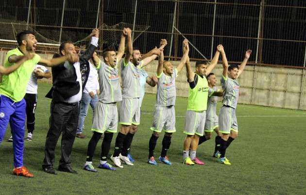 لاعبو شباب الخليل