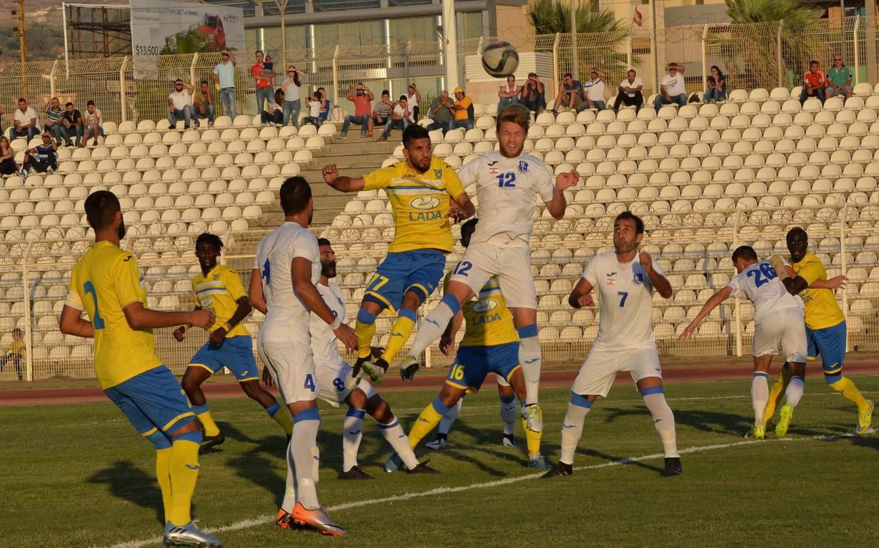 HUS_4556