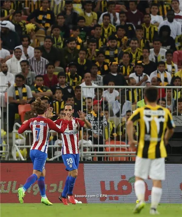 ?i=epa%2fsoccer%2f2016-12%2f2016-12-30%2f2016-12-30-05692108_epa